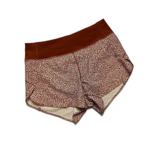 Athleta Womens Run With It 3.5" Printed Short Size XS Shorts Cheetah - Picture 2 of 16